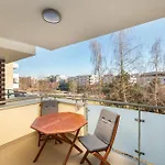 Wygledowska 2-bedroom By Bookinghost * Varsavia
