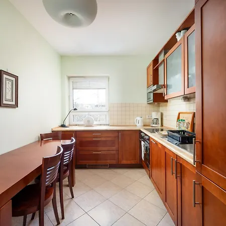 Wygledowska 2-bedroom By Bookinghost דירה *