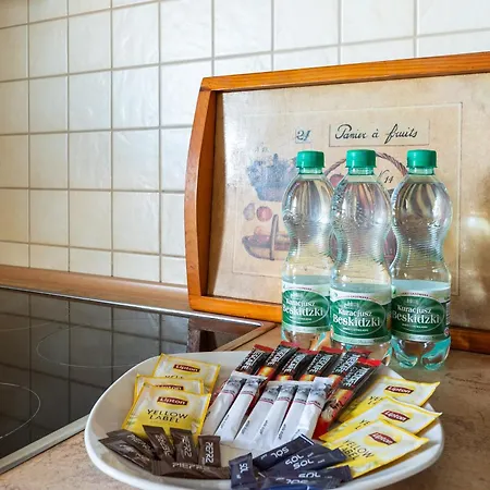 דירה Wygledowska 2-bedroom By Bookinghost